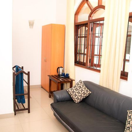 Angel Inn Guest House Negombo Dış mekan fotoğraf