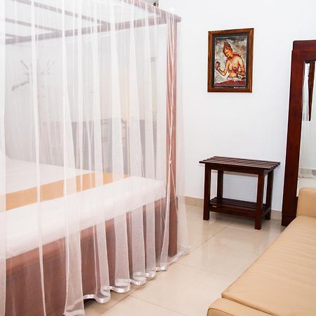 Angel Inn Guest House Negombo Dış mekan fotoğraf